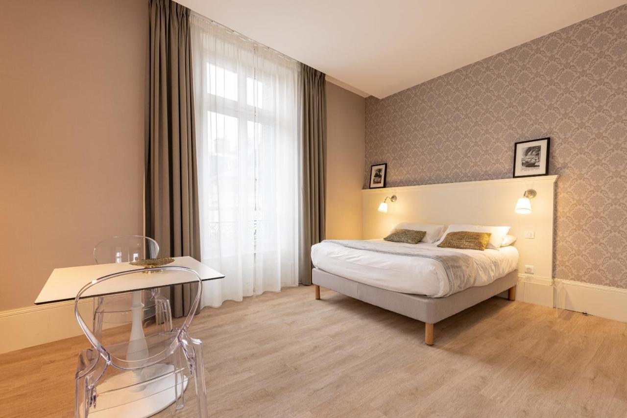 La Maison Blanche - Apparthotels De Charme Chic & Cosy A 350M Du Coeur De Ville De Limoges - Acces Autonome Rom bilde