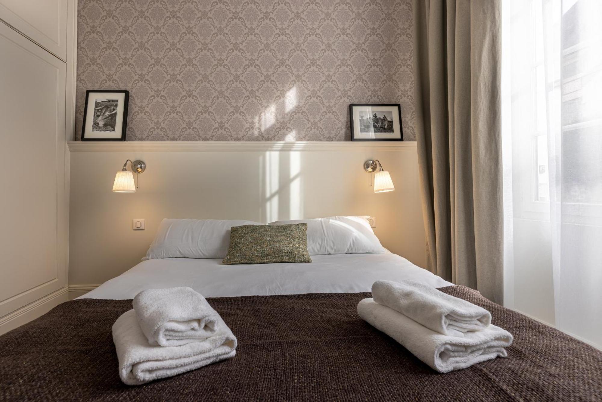 La Maison Blanche - Apparthotels De Charme Chic & Cosy A 350M Du Coeur De Ville De Limoges - Acces Autonome Rom bilde