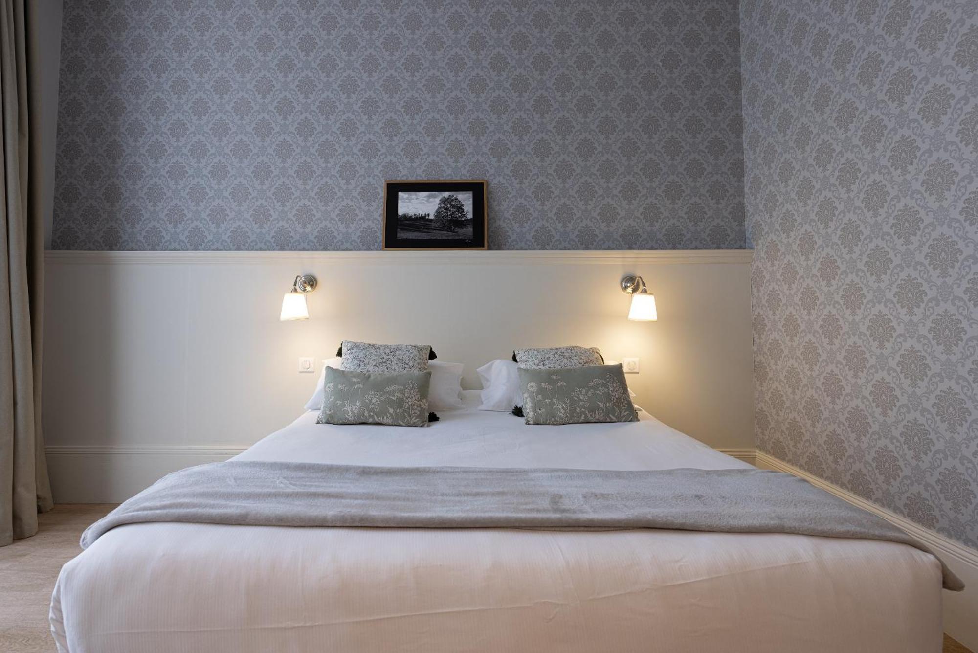 La Maison Blanche - Apparthotels De Charme Chic & Cosy A 350M Du Coeur De Ville De Limoges - Acces Autonome Eksteriør bilde